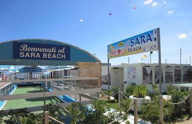 Sara Beach - Entrata