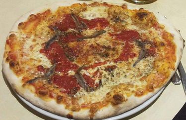 Ristorante Pizzeria Il Contadino - Pizza acciughe