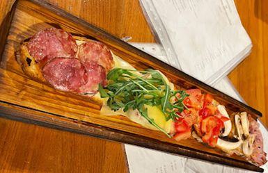 Osteria La Vecchia Sburgnaza - Bruschetta Osteria La Vecchia Sburgnaza - Bruschetta