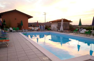 Agriturismo Apollinare - Piscina Agriturismo Apollinare - Piscina